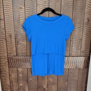LATCHED MAMA blue ribbed nursing top